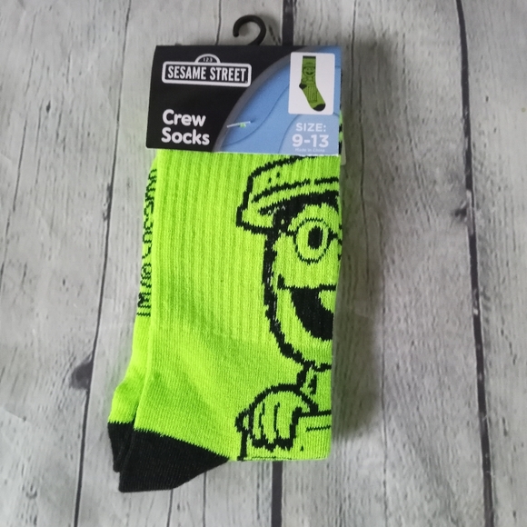 NWT Lot Of 4 Men's Character Socks - 9-13 - Picture 6 of 9